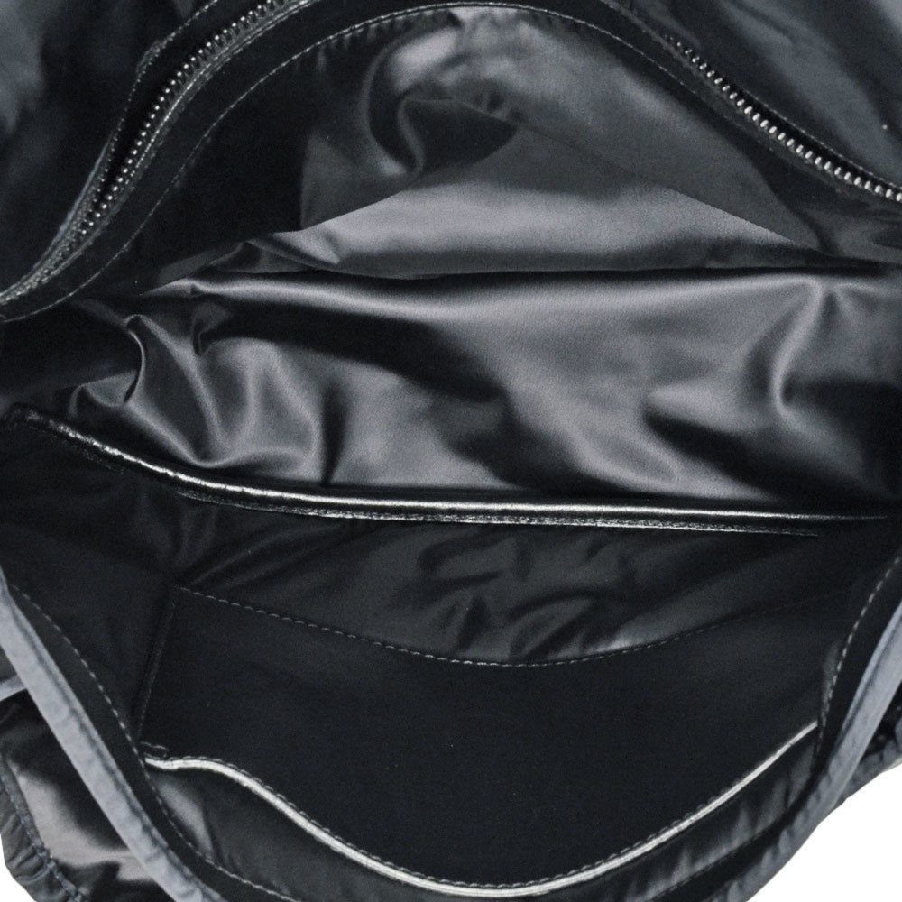 SAINT LAURENT Black Shoulder Bag - Picture 7 of 9